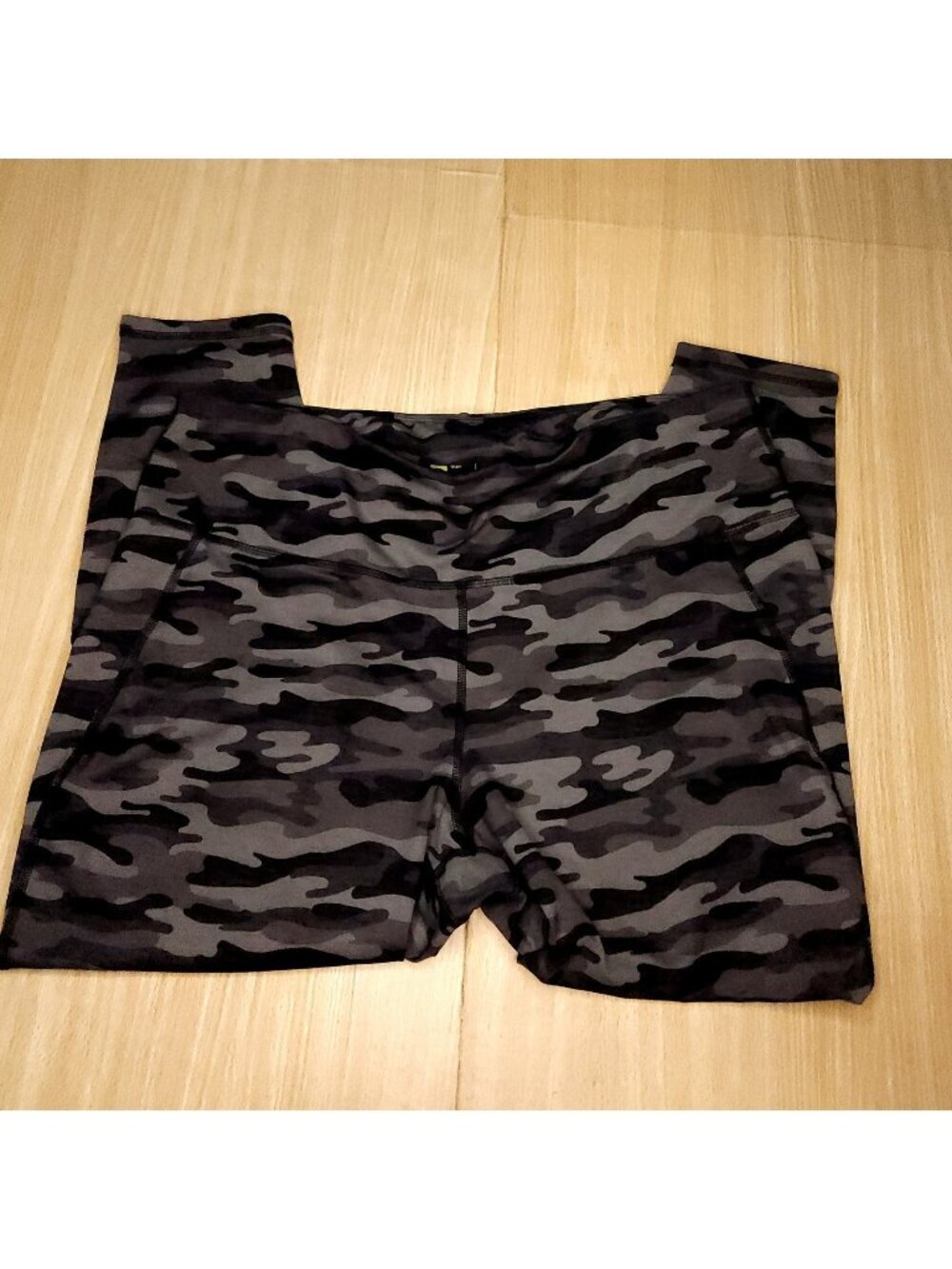 Xersion Womens Grey Camouflage Athletic Leggings XXL